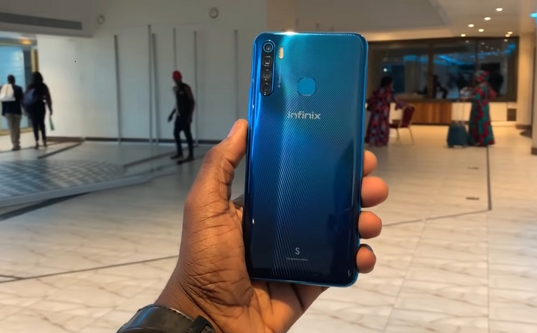 1573178612_Video-Infinix-S5-and-S5-Lite-Hands-on-First-Impressions-and-Quick-Review